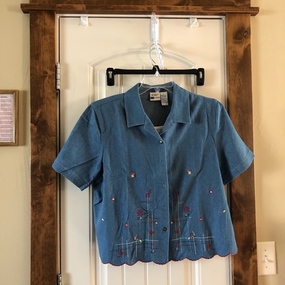 NWOT-Koret Denim 2in1 Short Sleeve Top-Sz LP-Embr. - Picture 2 of 8